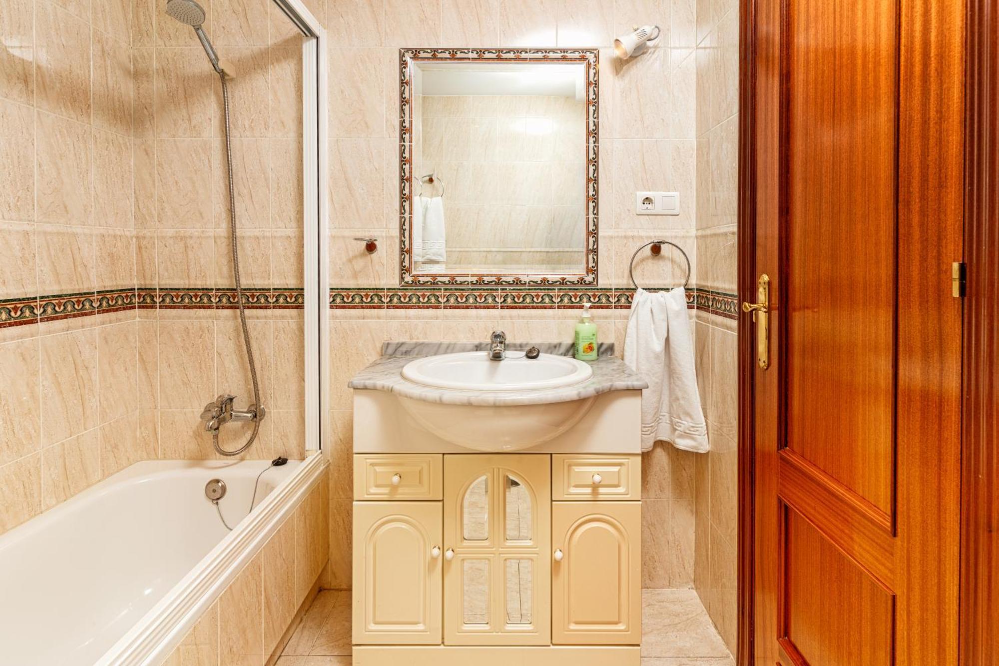 Casa Catalina Beach And Golf Apartment Estepona Ngoại thất bức ảnh